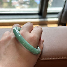 Load image into Gallery viewer, 10653 53.5mm Full Apple Green Rounded Jadeite Bangle
