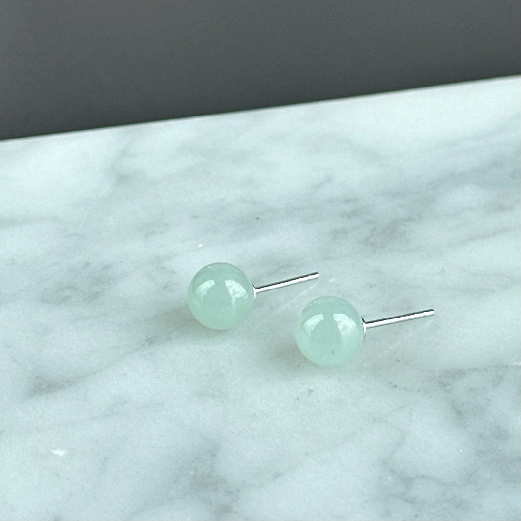 102089 Icy Soft Green Jade Stud Earring with 18K Gold