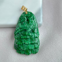 Load image into Gallery viewer, 11788 Bright Green Peacock Jade Pendant
