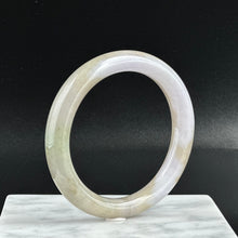 Load image into Gallery viewer, 112855 55.0mm Rare Dual Tone Rounded Jade Bangle
