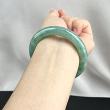 Load image into Gallery viewer, 101855 55.4mm Translucent Watery Green Rounded Jadeite Bangle
