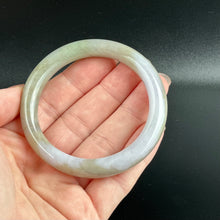 Load image into Gallery viewer, 112855 55.0mm Rare Dual Tone Rounded Jade Bangle
