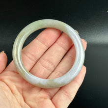 Load image into Gallery viewer, 112855 55.0mm Rare Dual Tone Rounded Jade Bangle
