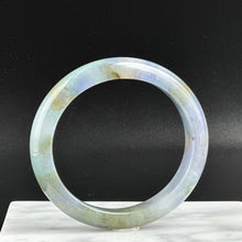 Load image into Gallery viewer, 62153 53.0mm Pastel Purple Oval Jadeite Bangle
