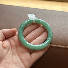 Load image into Gallery viewer, 10653 53.5mm Full Apple Green Rounded Jadeite Bangle
