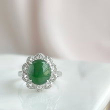 Load image into Gallery viewer, 70388 17mm Green Jadeite Cabochon with 18K White Gold and Diamonds
